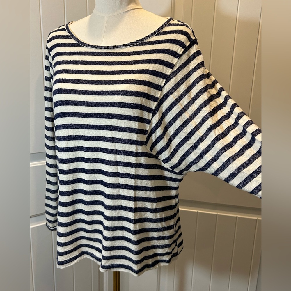 Democracy Womens Knit Sweater Dolmen Sleeve White & Blue Stripes Open Back M